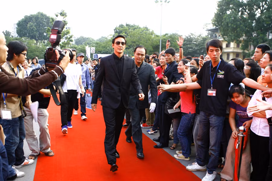 Ngô Ngạn Tổ trên thảm đỏ