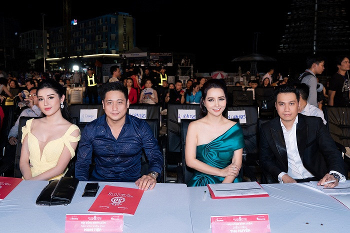 Công bố top 3 Người đẹp Thời trang và Người đẹp Tài năng ảnh 10