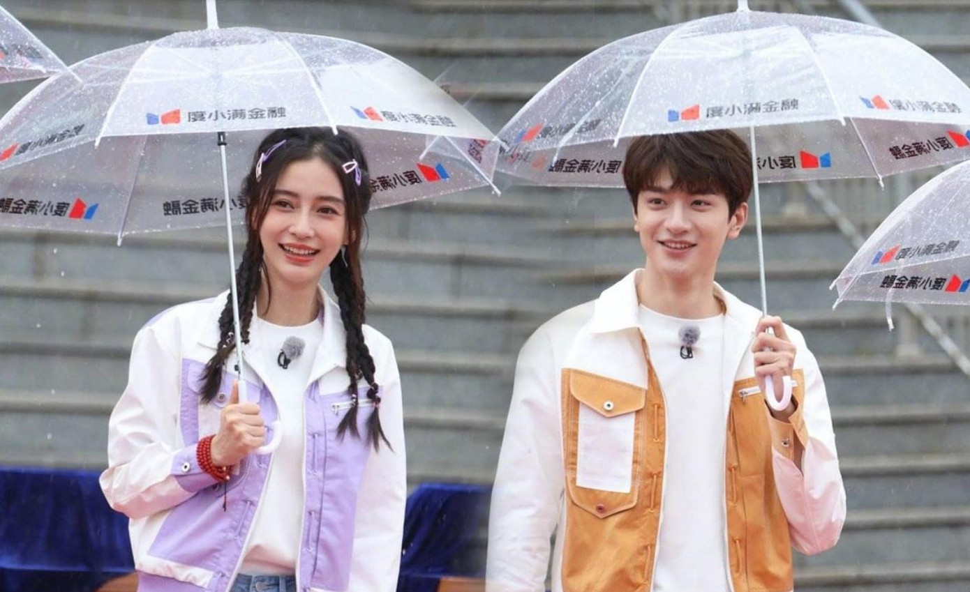 Angelababy và đàn em Lâm Nhất gặp nhau nhiều lần thông qua các chương trình giải trí và sự kiện.