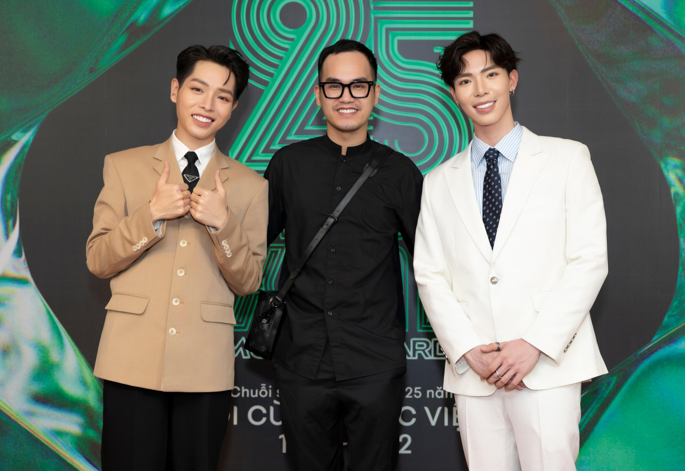Đức Phúc, nhạc sĩ Khắc Hưng, Erik tham gia sự kiện kỷ niệm 25 năm phát sóng Làn Sóng Xanh.