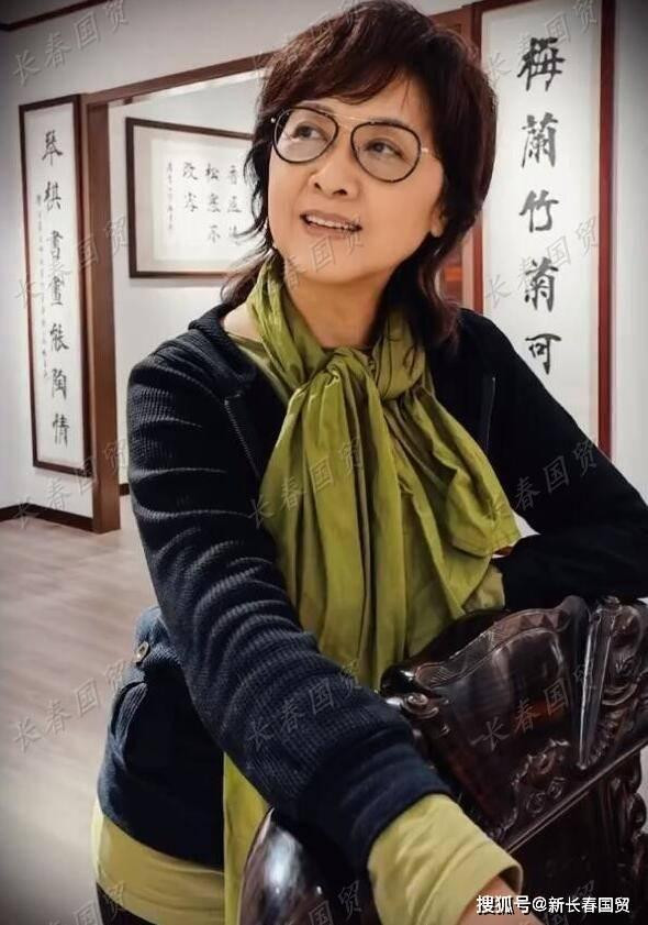 Đệ nhất mỹ nhân phim Tây du ký ở tuổi 70. Đệ nhất mỹ nhân phim Tây du ký ở tuổi 70.