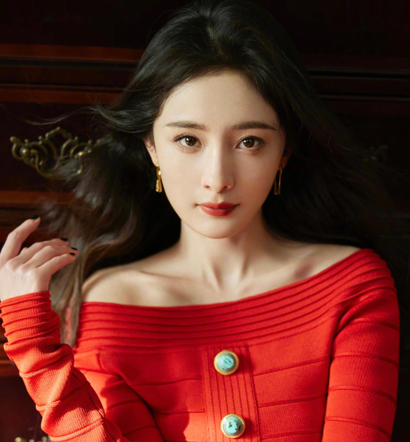 Hình ảnh Dương Mịch trong buổi livestream khác ảnh tự đăng. Hình ảnh Dương Mịch trong buổi livestream khác ảnh tự đăng.