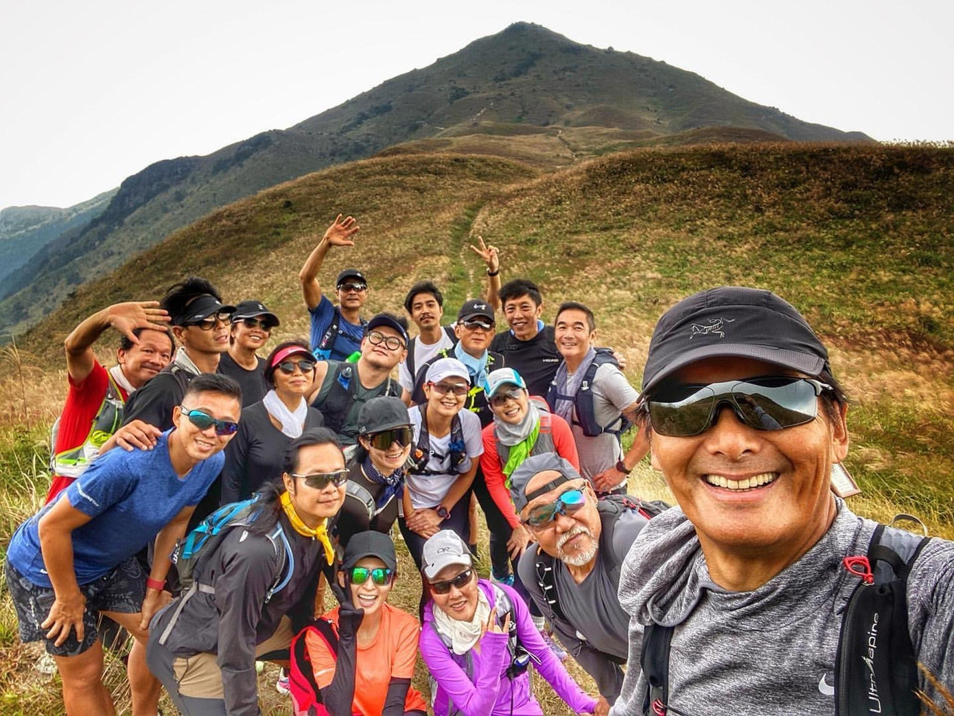 Châu Nhuận Phát giữ sức khỏe bằng cách chạy bộ. Châu Nhuận Phát giữ sức khỏe bằng cách chạy bộ.