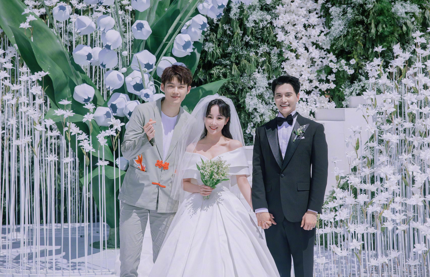 "Nam thần đấu kiếm" Trung Quốc Đổng Đại Lực cũng tới Tam Á để góp mặt trong ngày trọng đại của bạn.