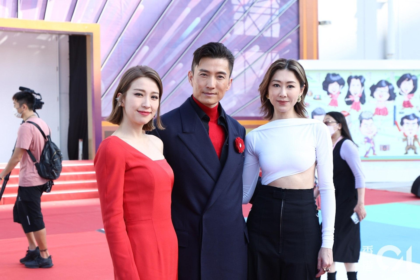 Ngày 11/11, HK01 đưa tin đài TVB tổ chức sự kiện quảng bá phim và chào mừng 55 thành lập đài. Chương trình có sự tham gia của 150 nghệ sĩ đang hoạt động dưới trướng TVB như Trần Hào, Thái Tư Bối, Trần Tự Dao, Mã Quốc Minh, Diêu Tử Linh, Cao Hải Ninh, Lâm Hạ Vy, Hồ Định Hân... Ngày 11/11, HK01 đưa tin đài TVB tổ chức sự kiện quảng bá phim và chào mừng 55 thành lập đài. Chương trình có sự tham gia của 150 nghệ sĩ đang hoạt động dưới trướng TVB như Trần Hào, Thái Tư Bối, Trần Tự Dao, Mã Quốc Minh, Diêu Tử Linh, Cao Hải Ninh, Lâm Hạ Vy, Hồ Định Hân...