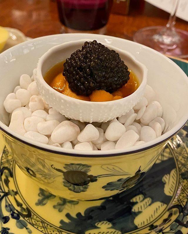 Lưu Gia Linh có cuộc sống giàu có như bà hoàng. Lưu Gia Linh có cuộc sống giàu có như bà hoàng.