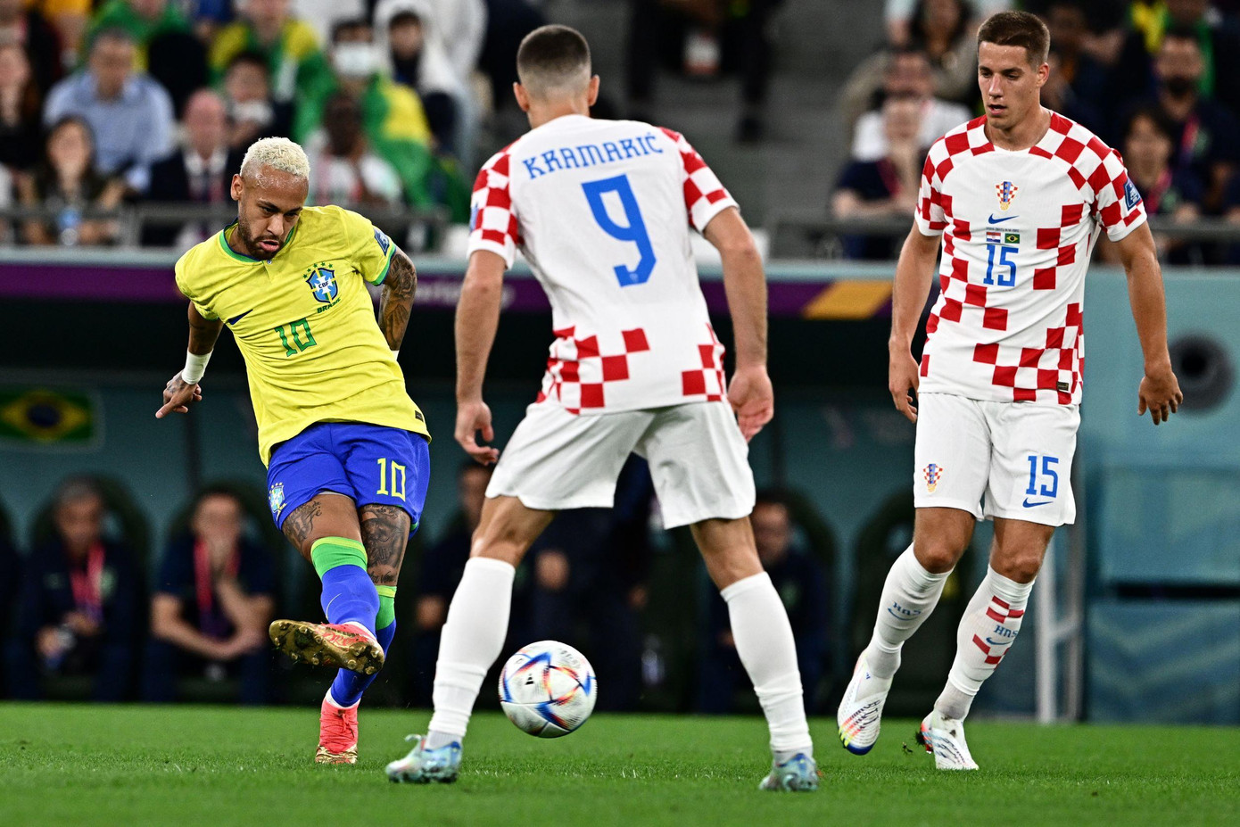 World Cup 2022 Croatia vs Brazil 1-1 (luân lưu 3-2): Livakovic hạ Brazil, đưa Croatia vào bán kết ảnh 16 World Cup 2022 Croatia vs Brazil 1-1 (luân lưu 3-2): Livakovic hạ Brazil, đưa Croatia vào bán kết ảnh 16