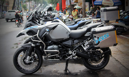 Bộ ba BMW R1200 GSA 2014 đầu tiên tại Việt Nam ảnh 1
