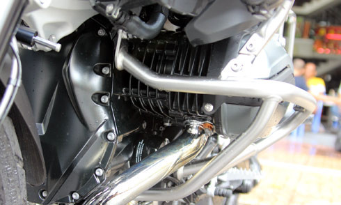Bộ ba BMW R1200 GSA 2014 đầu tiên tại Việt Nam ảnh 13