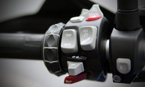 Bộ ba BMW R1200 GSA 2014 đầu tiên tại Việt Nam ảnh 17