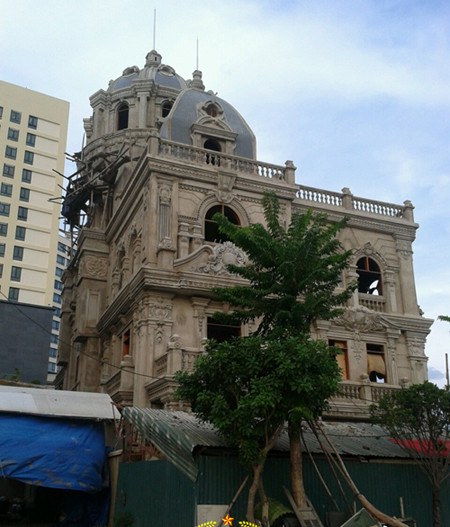 Siêu biệt thự hoành tráng của nữ đại gia Lào Cai ảnh 2