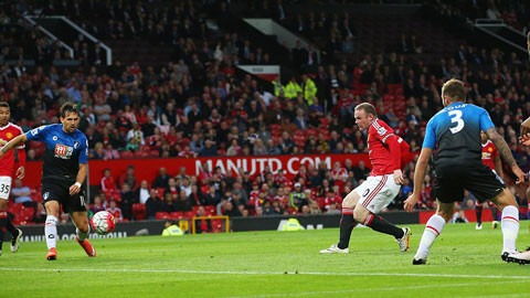 'Đinh ba RMR' sưởi ấm mùa giải lạnh lẽo của M.U ảnh 1