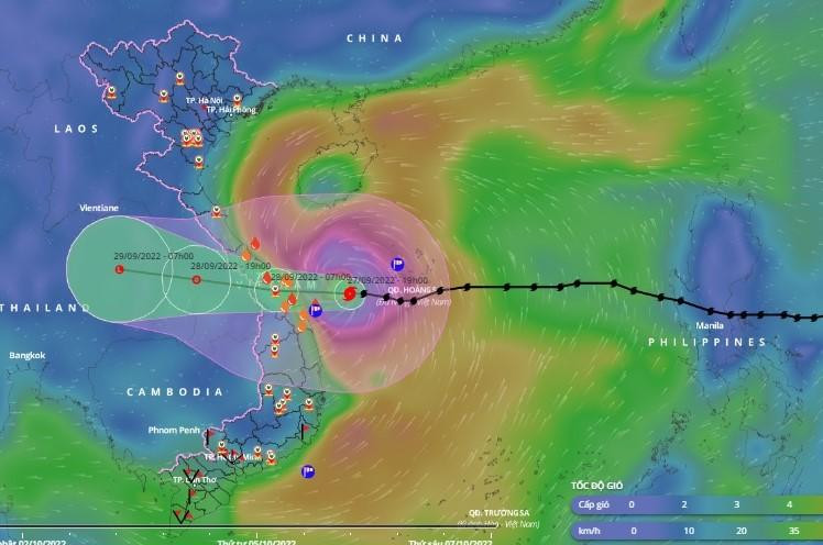 Bão đổ bộ đất liền các tỉnh Thừa Thiên Huế – Quảng Ngãi ảnh 97