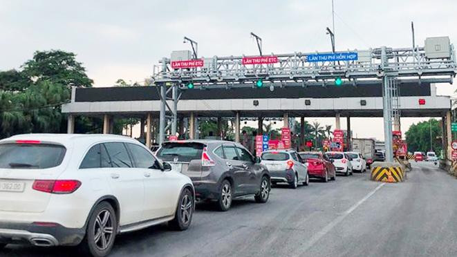 Trạm thu phí đặt trên tuyến Bắc Thăng Long - Nội Bài nhưng thu phí hoàn vốn cho tuyến tránh Vĩnh Yên (Vĩnh Phúc).