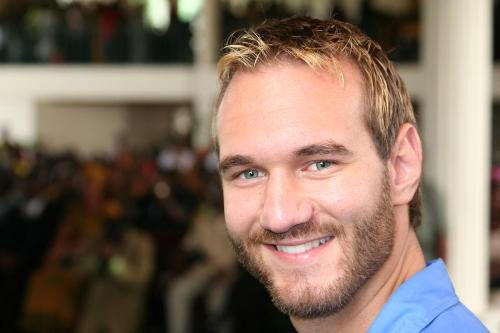 Nick Vujicic - First News cung cấp