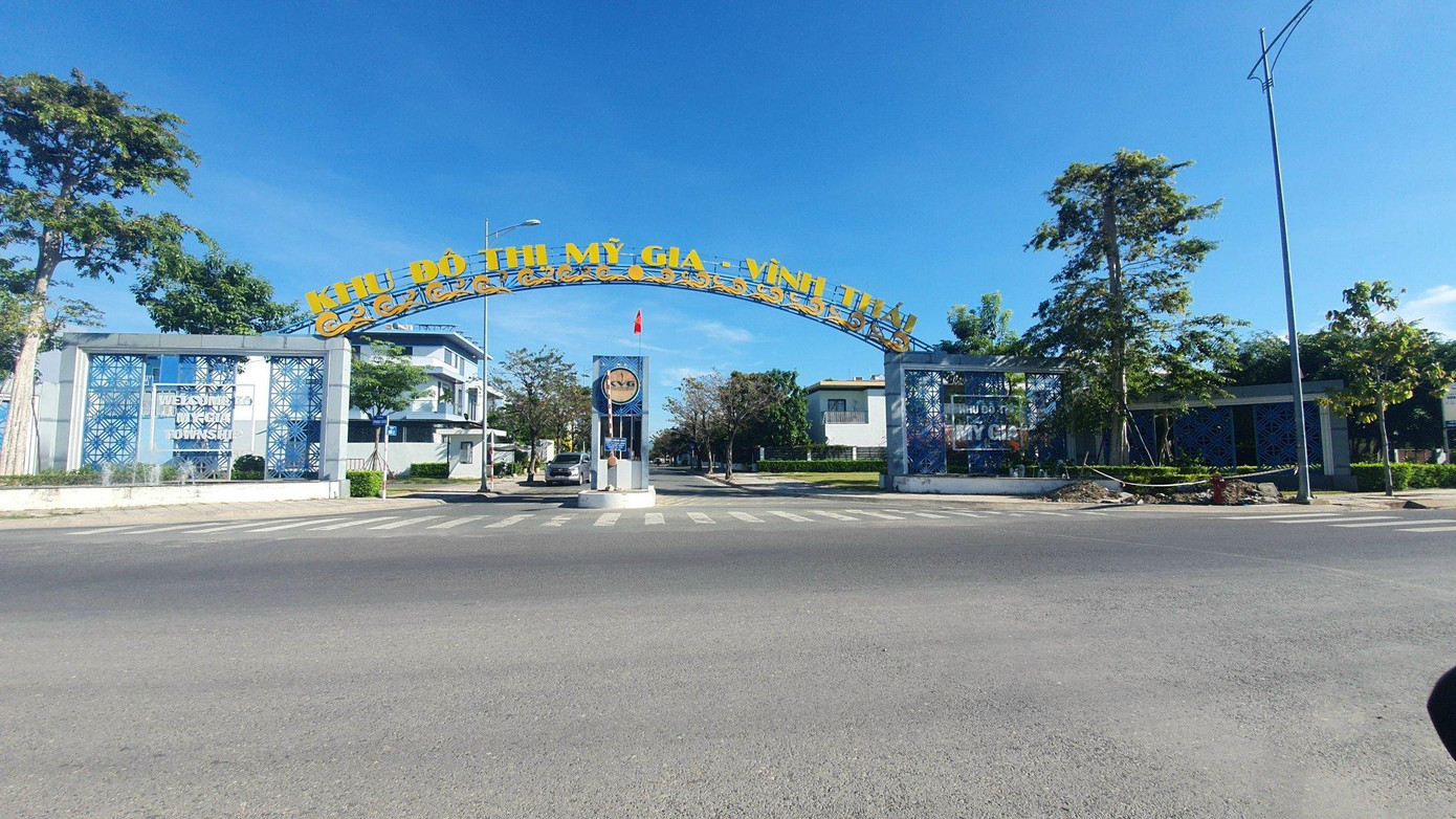 Chi cục Thuế TP Nha Trang (Khánh Hòa) thông báo tạm dừng thực hiện việc giải quyết hồ sơ chuyển nhượng BĐS quan đến gói 1 và 15.000 m2 gói 2 dự án khu đô thị Mỹ Gia tại xã Vĩnh Thái và xã Vĩnh Hiệp, TP Nha Trang. Chi cục Thuế TP Nha Trang (Khánh Hòa) thông báo tạm dừng thực hiện việc giải quyết hồ sơ chuyển nhượng BĐS quan đến gói 1 và 15.000 m2 gói 2 dự án khu đô thị Mỹ Gia tại xã Vĩnh Thái và xã Vĩnh Hiệp, TP Nha Trang.