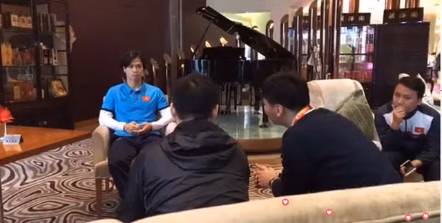 Trả lời truyền hình Trung Quốc, bộ đôi U23 Việt Nam đặt mục tiêu vô địch ảnh 1