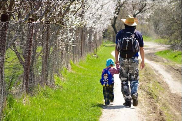 Dùng cách này để con trẻ tránh xa smartphone ảnh 2