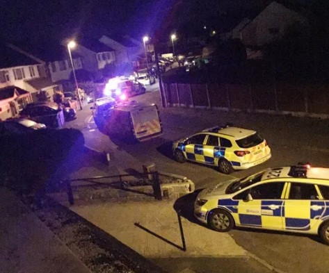 Cựu sao Premier League bị bắn chết ở tuổi 48 ảnh 2