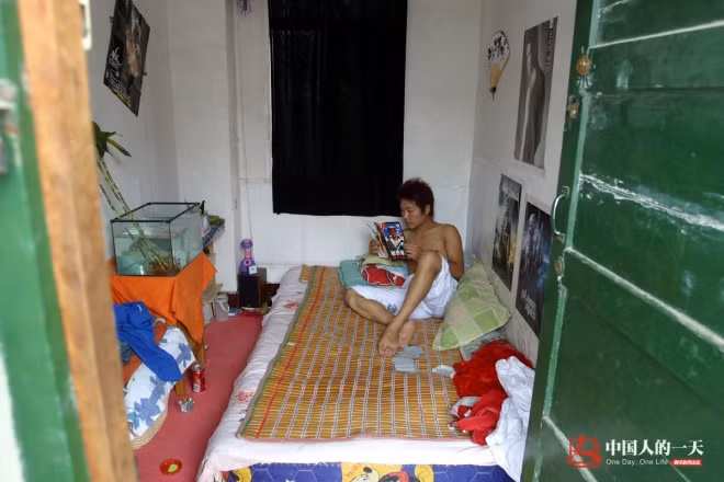 Nghề vũ công nam trong quán bar Trung Quốc ảnh 3