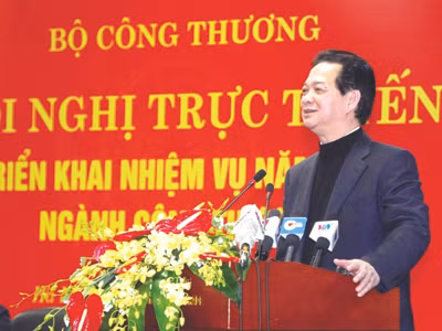 Thủ tướng Nguyễn Tấn Dũng tại hội nghị Bộ Công Thương ngày 11-1. Ảnh: Kim Liên