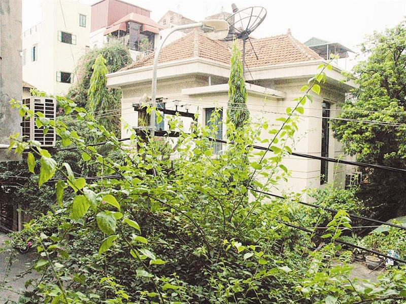 Biệt thự số 12 Nguyễn Chế Nghĩa, Hà Nội. Ảnh: Hồng Vĩnh