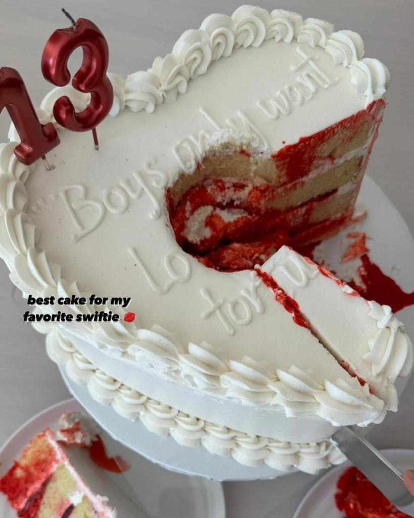 Con gái đầu lòng của Ivanka là fan Taylor Swift. Ảnh: IG. Con gái đầu lòng của Ivanka là fan Taylor Swift. Ảnh: IG.