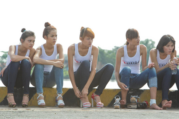 Các thí sinh đã có buổi tập luyện mướt mồ hôi