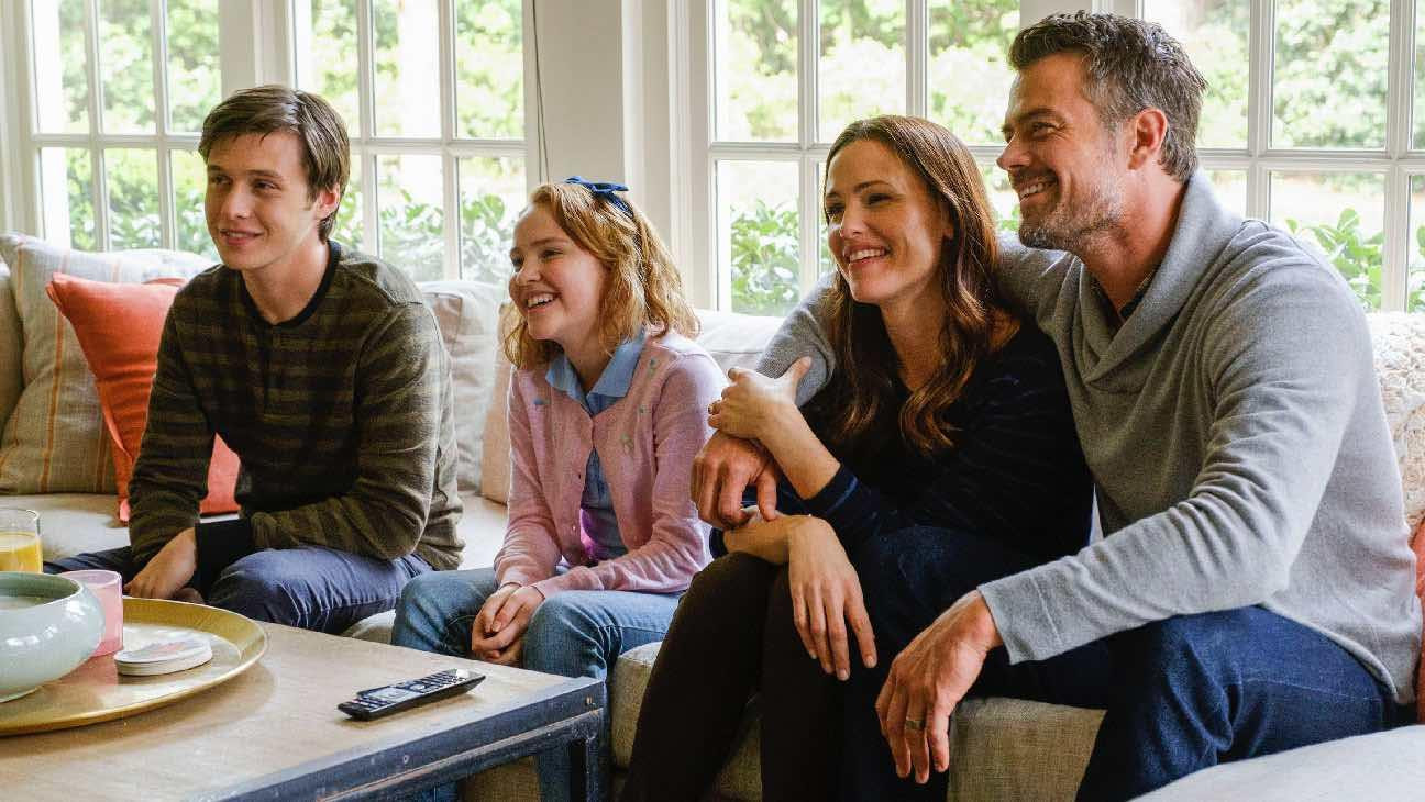 Gia đình là nguồn sức mạnh lớn đối với Simon. (Nguồn: Internet)