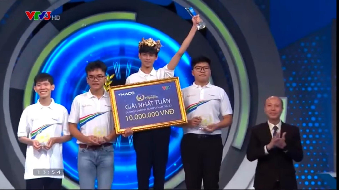 Văn Trường giành chiến thắng chung cuộc với 195 điểm. Ảnh: Đường Lên Đỉnh Olympia