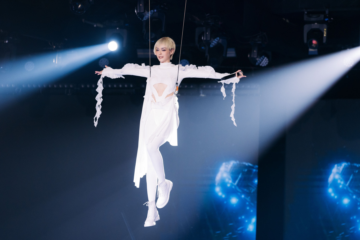 Đội trưởng MLee đã mang đến phần trình diễn mãn nhãn.