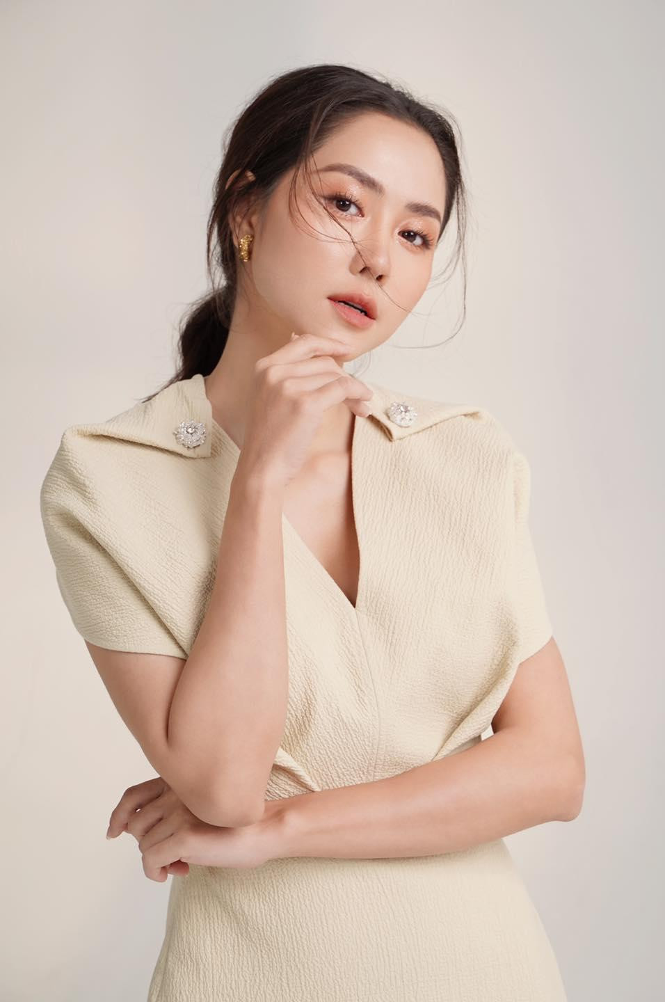 Cô nàng gặt hái được nhiều thành công sau Bỗng Dưng Muốn Khóc. Cô nàng gặt hái được nhiều thành công sau Bỗng Dưng Muốn Khóc.