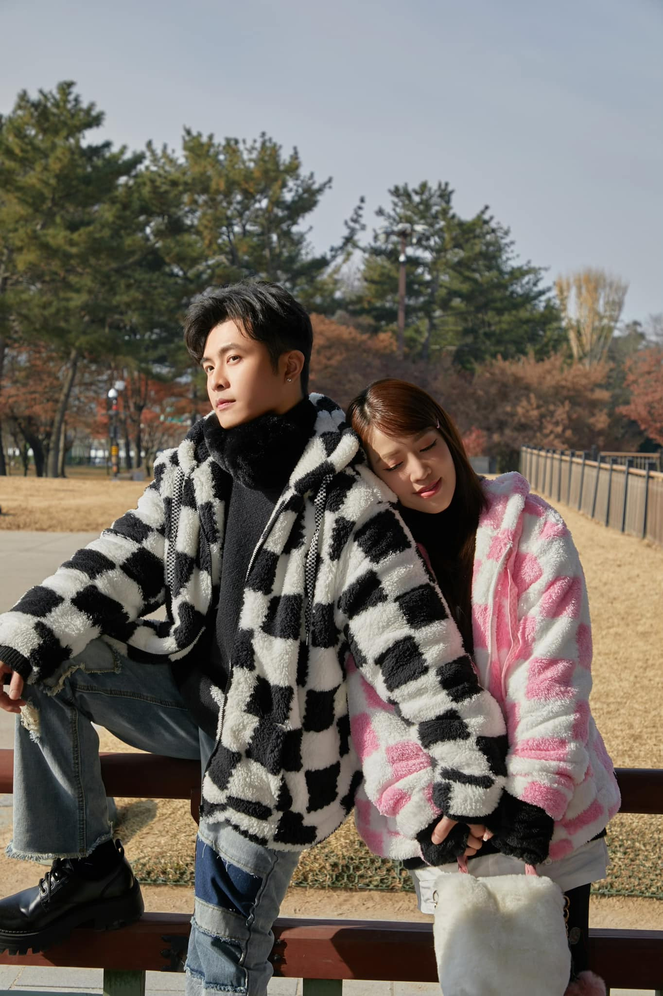 Gin Tuấn Kiệt - Puka ngọt như mật trong tuần trăng mật tại Hàn Quốc.