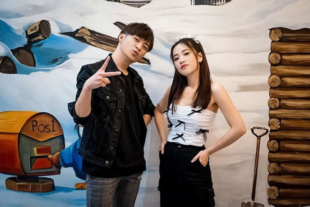 Gin Tuấn Kiệt và Puka được mệnh danh là cặp đôi được cả showbiz "đẩy thuyền". Gin Tuấn Kiệt và Puka được mệnh danh là cặp đôi được cả showbiz "đẩy thuyền".