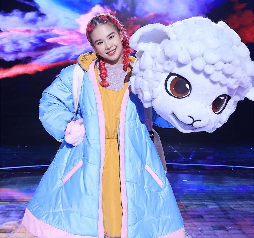 Khởi My đã có những phần trình diễn ấn tượng tại Ca Sĩ Mặt Nạ mùa 2.