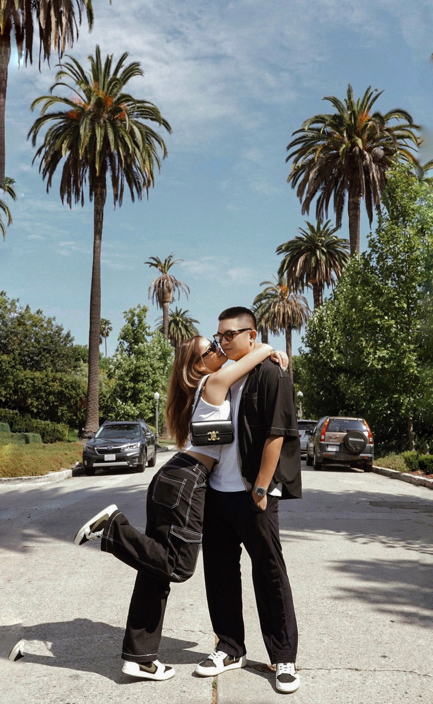 Khoảnh khắc hạnh phúc của Phong Đạt cùng Linda Ngô tại Mỹ.