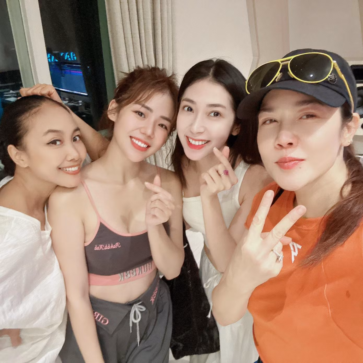 Đội hình Chị Đẹp Đạp Gió Rẽ Sóng khiến khán giả không khỏi tò mò.