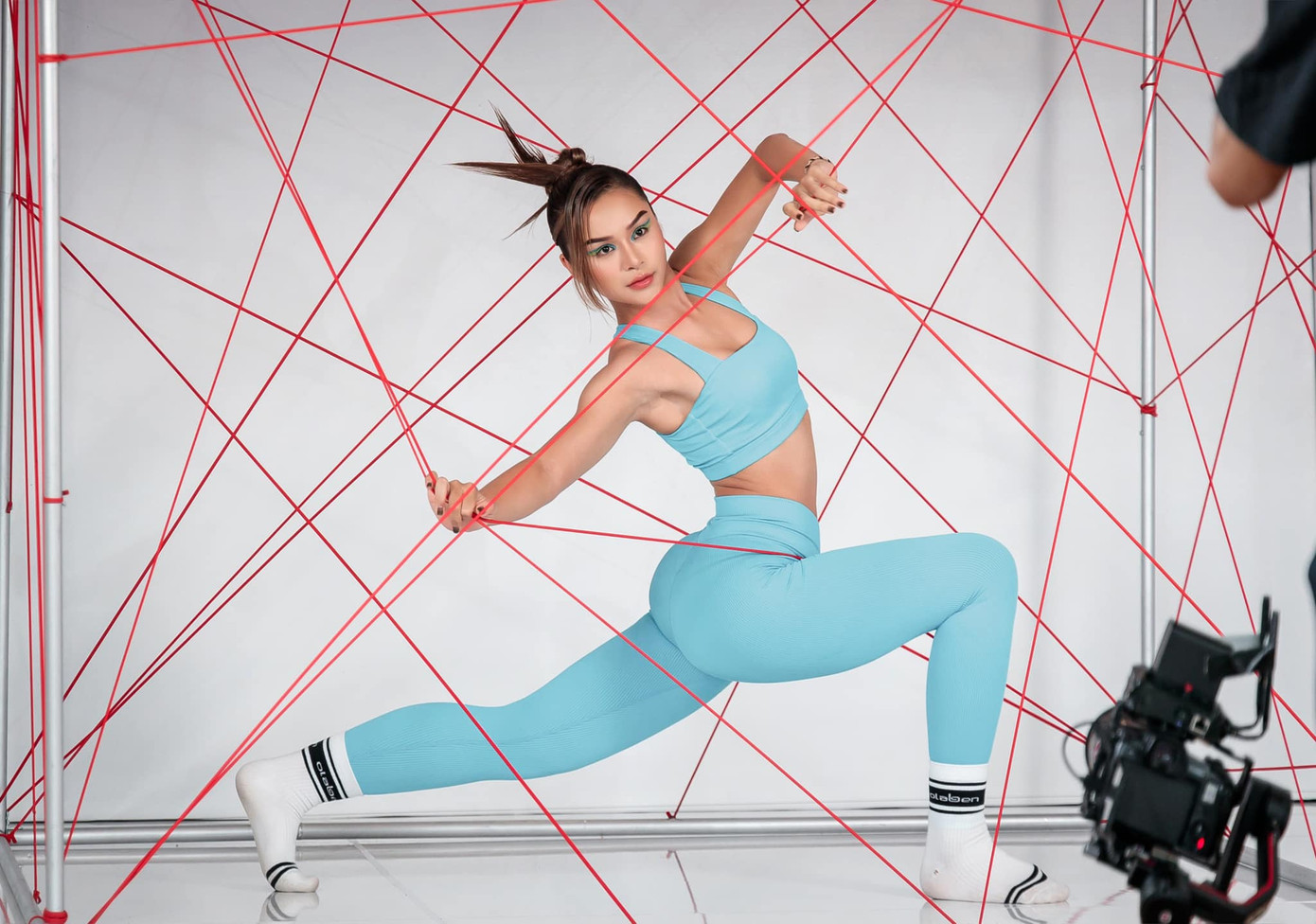 Khả năng "bắn ảnh" tạo được dấu ấn riêng của nữ người mẫu. Khả năng "bắn ảnh" tạo được dấu ấn riêng của nữ người mẫu.