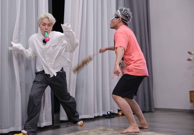 Netizen cho rằng nam diễn viên nên tiết chế để "vui thôi đừng vui quá". Netizen cho rằng nam diễn viên nên tiết chế để "vui thôi đừng vui quá".