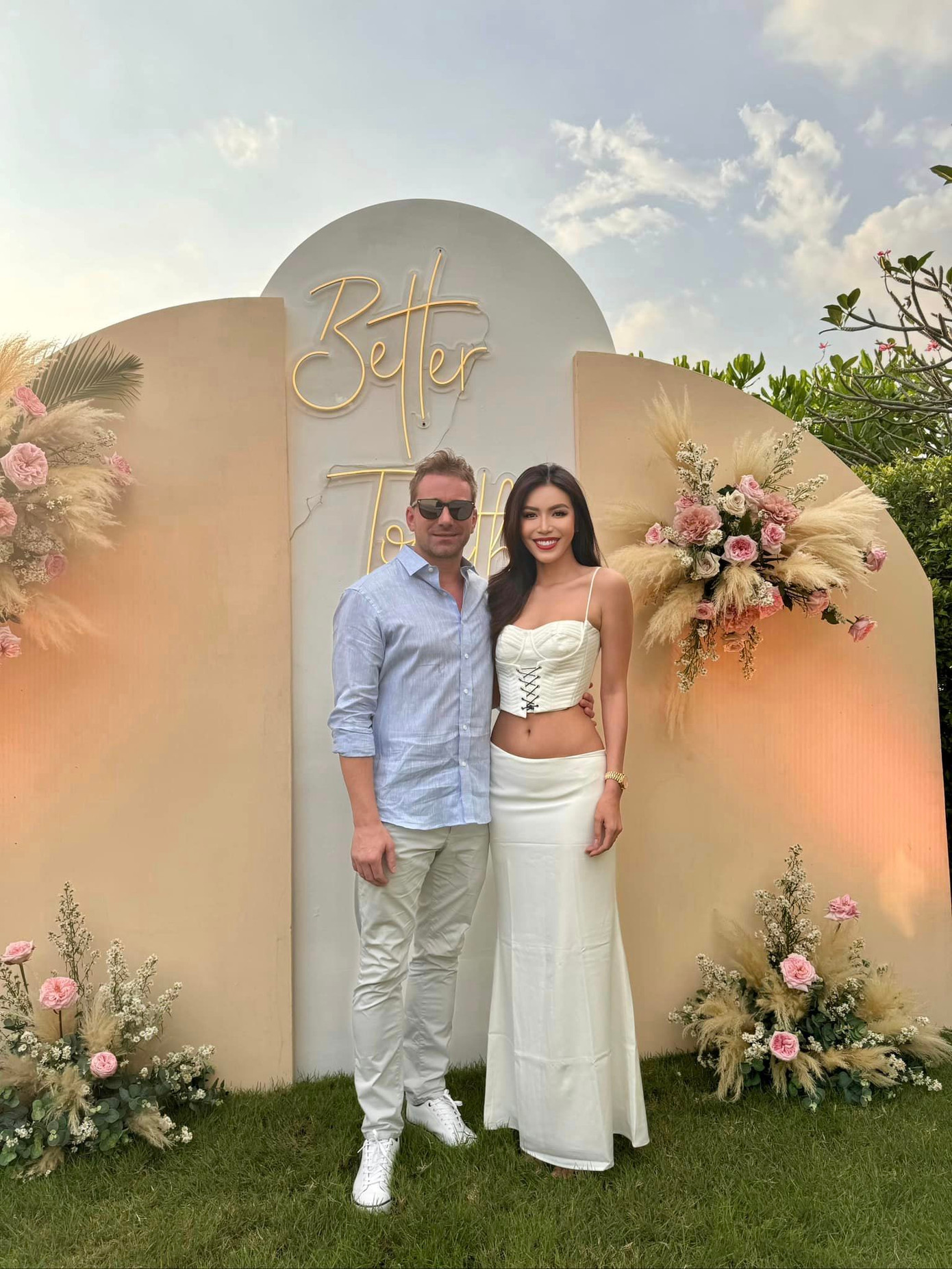 Minh Tú giờ sắp lên xe hoa nên khả năng đi thi Hoa hậu xem ra không khả thi.