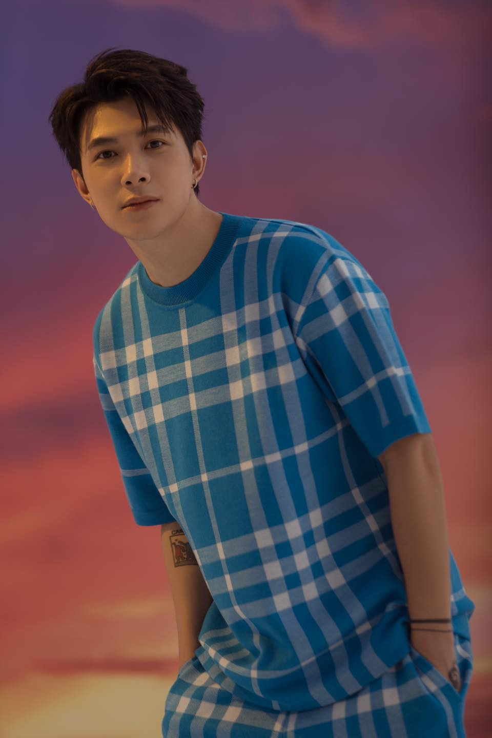 Anh Tú thẳng thắn lên tiếng phủ nhận loạt tin đồn thất thiệt về đời tư. Anh Tú thẳng thắn lên tiếng phủ nhận loạt tin đồn thất thiệt về đời tư.