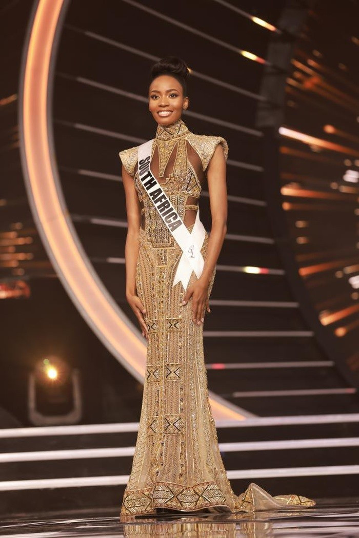 Lalela Mswane - Á hậu 2 Miss Universe 2021 cũng vướng phải "lời nguyền" tóc búi.