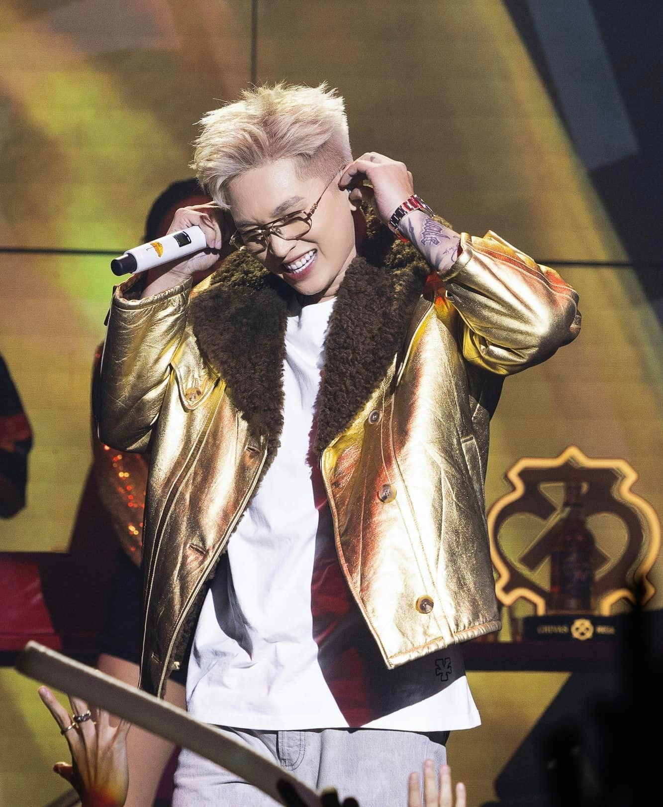 Nam rapper đã thừa nhận sai phạm và gỡ nội dung trên các nền tảng.