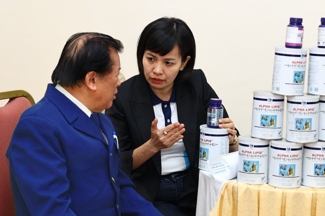 Nhà phân phối nhận được rất nhiều quyền lợi và cam kết đồng hành của New Image Việt Nam trên hành trình phát triển mô hình kinh doanh của riêng mình - Nguồn: New Image Việt Nam Nhà phân phối nhận được rất nhiều quyền lợi và cam kết đồng hành của New Image Việt Nam trên hành trình phát triển mô hình kinh doanh của riêng mình - Nguồn: New Image Việt Nam