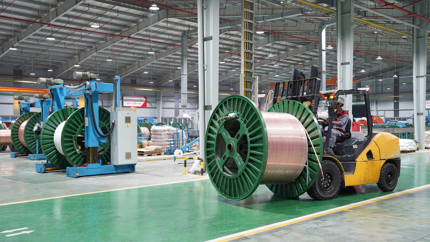 Bên trong Nhà máy CADIVI