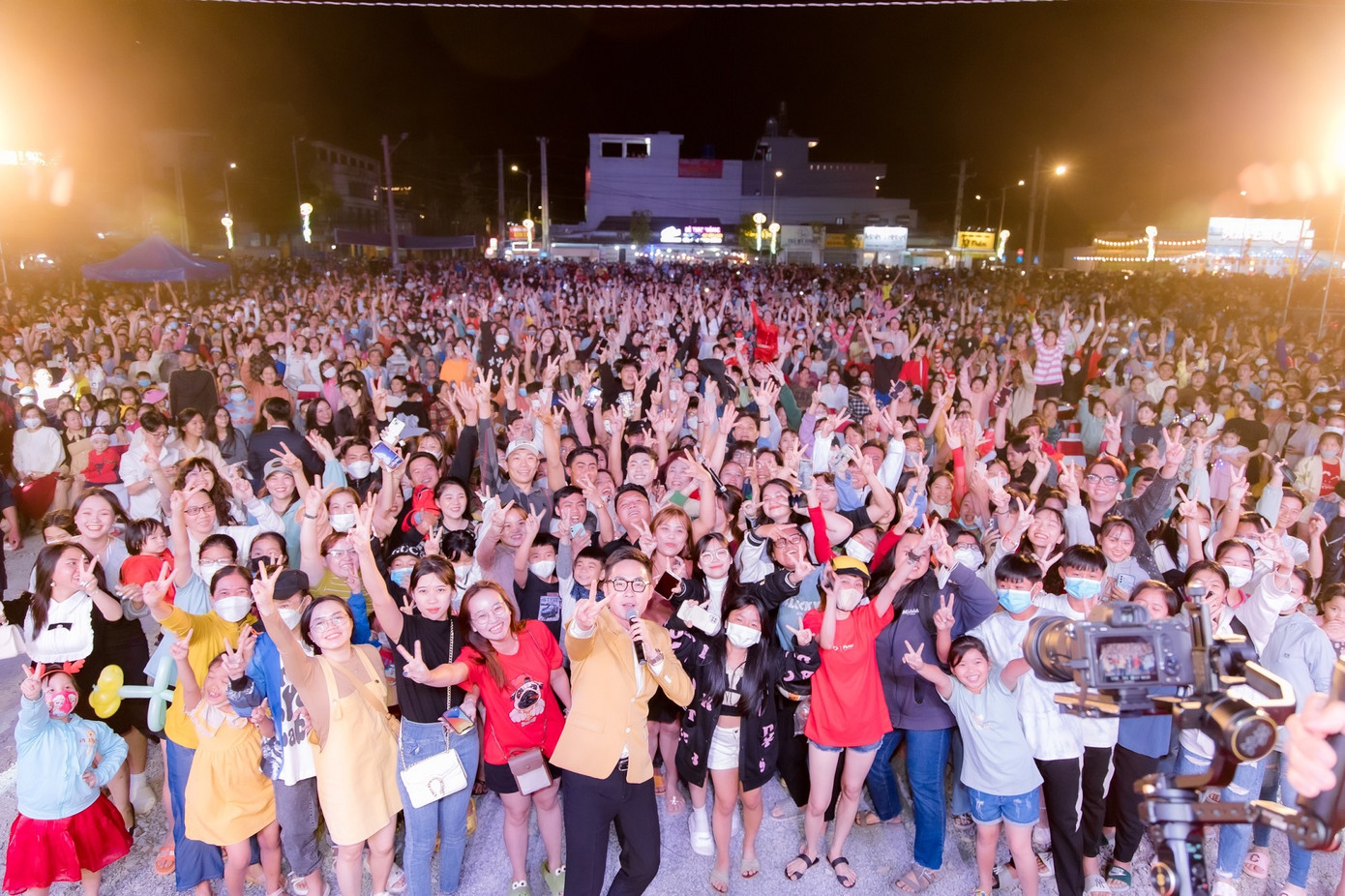 Một sự kiện thu hút 5.000 người tham gia trên tuyến phố thương mại 3/2 do MIK GROUP tổ chức vào tháng 12/2022.