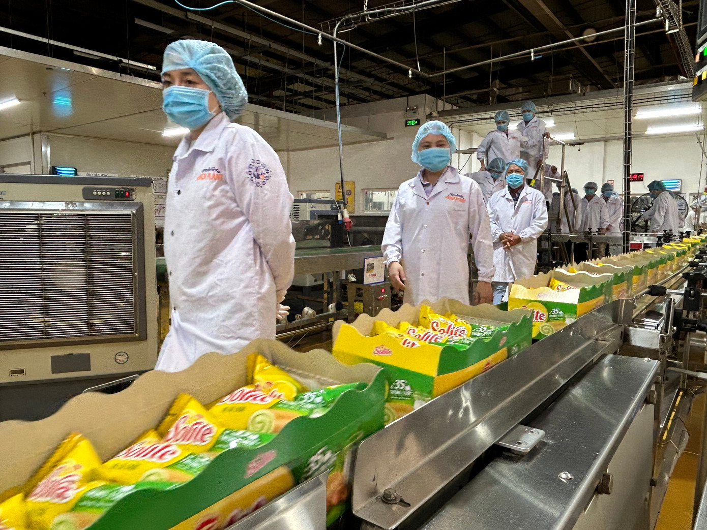 Bánh bông lan kem bơ sữa Solite Nature Fresh là sản phẩm tiên phong của Mondelez Kinh Đô sử dụng 100% trứng cage-free