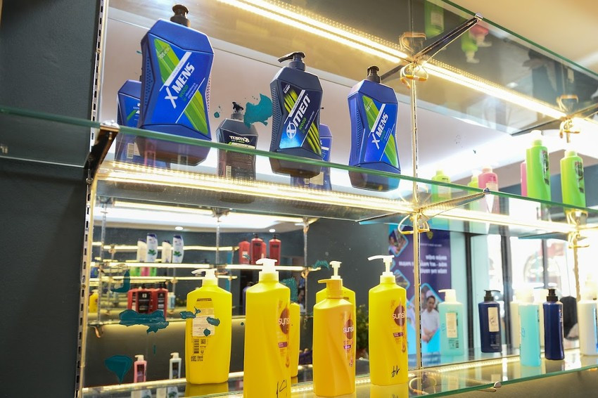 Một số sản phẩm trong Phòng Trưng bày