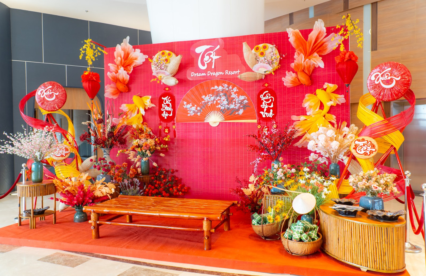 Góc checkin rực rỡ sắc xuân trong không gian Khách sạn Dream Dragon Resort tại Dragon Ocean Đồ Sơn