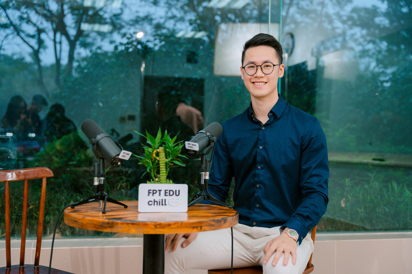 Theo Dũng Lại Lập Trình, người trẻ nên tìm hiểu và học cách sử dụng AI như một trợ thủ đắc lực